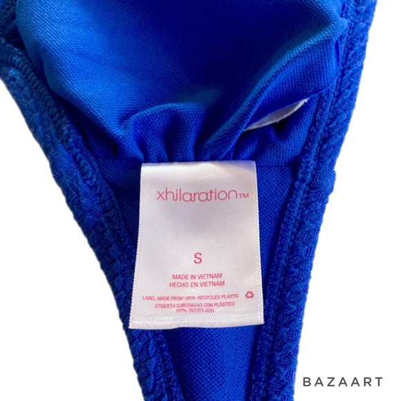 Xhilaration Textured Bralette Bikini Top & Kona Sol Gingham Bikini Bottoms - Picture 6 of 8